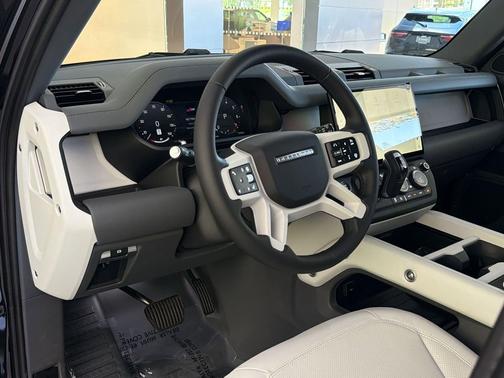 Santorini Black 2026 Land Rover Defender P400 X-Dynamic SE