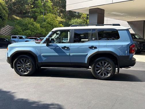Heritage Blue/Gray Scape 2024 Toyota Land Cruiser Base