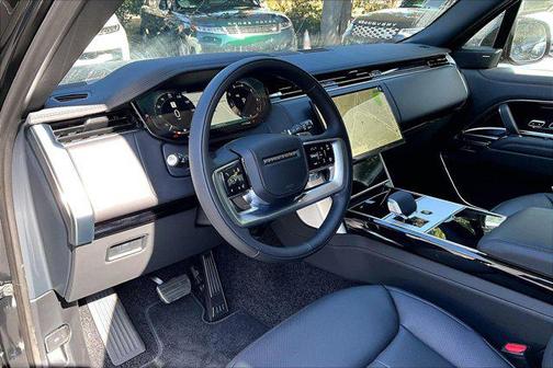 2026 Land Rover Range Rover P400 SE