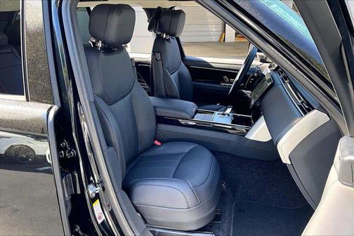 2026 Land Rover Range Rover P400 SE