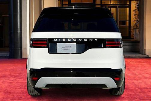 2026 Land Rover Discovery Gemini Edition