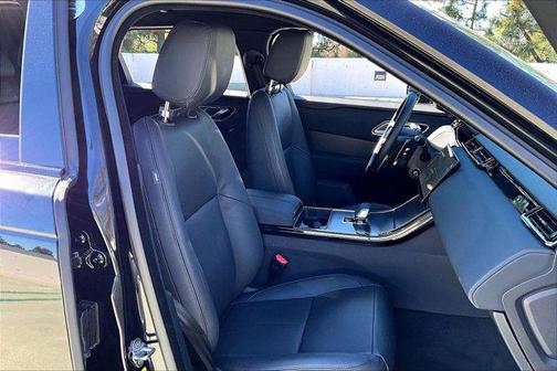 2025 Land Rover Range Rover Velar P250 SE R-Dynamic