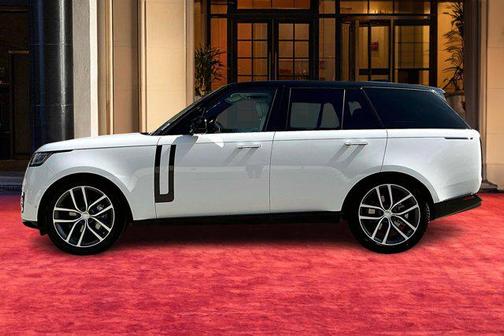 2025 Land Rover Range Rover P400 SE