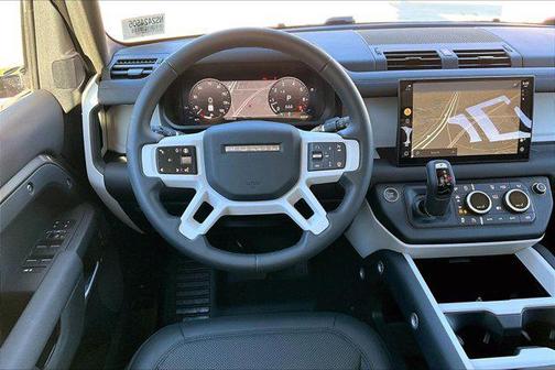 2025 Land Rover Defender 110 P300