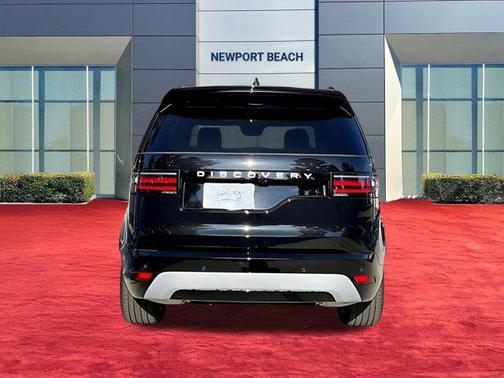 1ag/Black 2026 Land Rover Discovery Gemini Edition