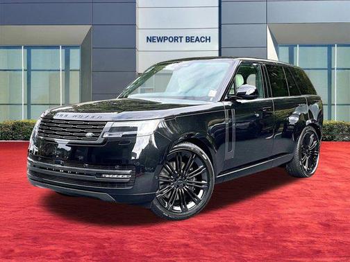 1ag/Black 2026 Land Rover Range Rover P530 SE