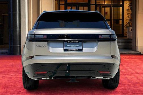 2026 Land Rover Range Rover Velar P400 Dynamic SE