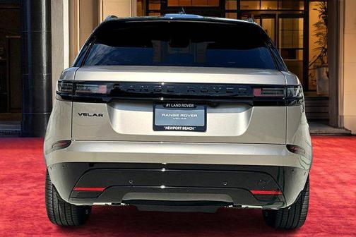 2026 Land Rover Range Rover Velar P250 SE R-Dynamic