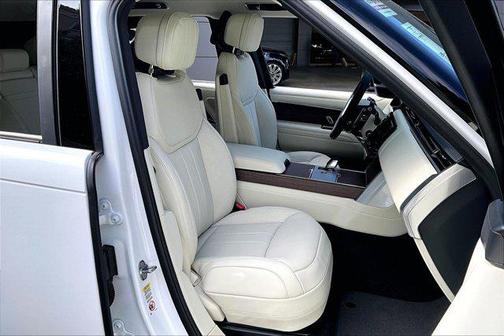 2026 Land Rover Range Rover P400 SE