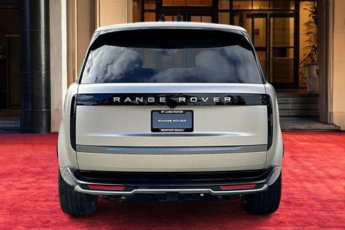 2025 Land Rover Range Rover P530 SE