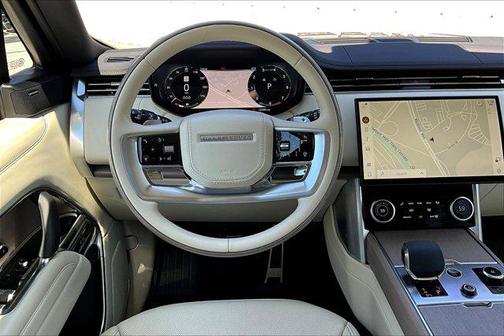 2023 Land Rover Range Rover P530 SE