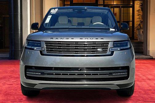 2023 Land Rover Range Rover P530 SE