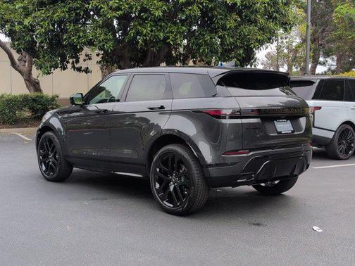 Carpathian Grey Premium Metallic 2026 Land Rover Range Rover Evoque Dynamic SE