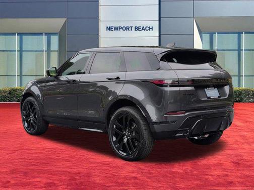 Carpathian Grey Premium Metallic 2026 Land Rover Range Rover Evoque Dynamic SE