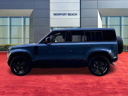 Tasman Blue Metallic 2026 Land Rover Defender P500 X-Dynamic SE