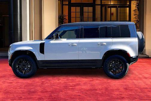 2026 Land Rover Defender P400 X-Dynamic SE