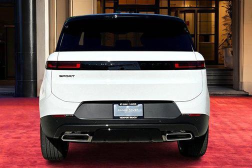 2025 Land Rover Range Rover Sport SE