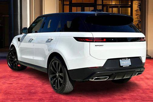2025 Land Rover Range Rover Sport SE