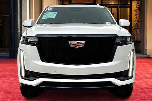 2023 Cadillac Escalade Sport