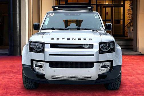 2024 Land Rover Defender 110 P300