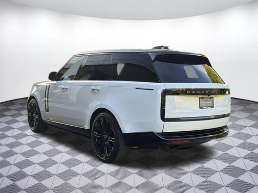 Fuji White 2025 Land Rover Range Rover P530 Autobiography