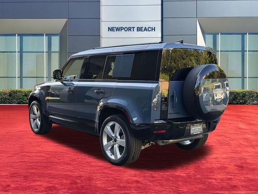 Tasman Blue Metallic 2026 Land Rover Defender P400 X-Dynamic SE