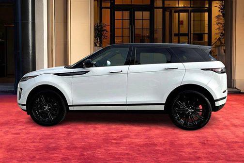1aa/White 2026 Land Rover Range Rover Evoque Core S
