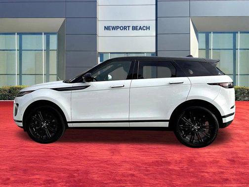 1aa/White 2026 Land Rover Range Rover Evoque Core S