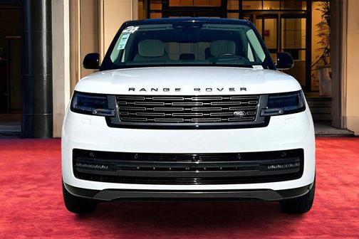 2024 Land Rover Range Rover P550e Autobiography