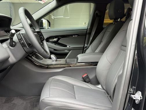 Santorini Black 2026 Land Rover Range Rover Evoque S
