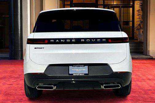 2025 Land Rover Range Rover Sport SE