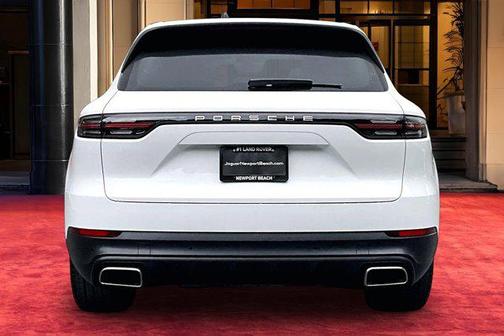 2022 Porsche Cayenne Platinum Edition
