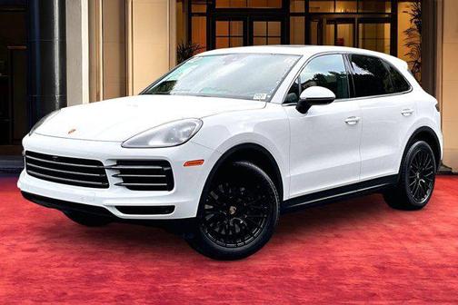 White 2022 Porsche Cayenne Platinum Edition