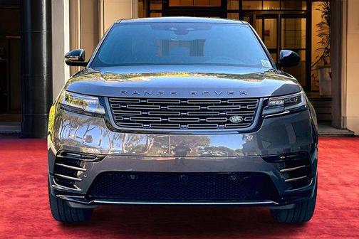 2025 Land Rover Range Rover Velar P250 SE R-Dynamic