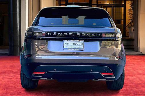 2025 Land Rover Range Rover Velar P250 SE R-Dynamic