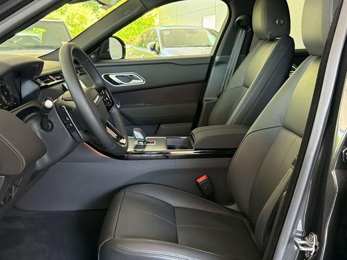 Carpathian Gray Premium Metall 2026 Land Rover Range Rover Velar P250 SE R-Dynamic