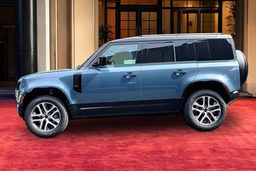 2026 Land Rover Defender P400 X-Dynamic SE