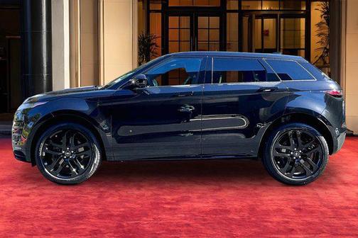 2026 Land Rover Range Rover Evoque Dynamic SE