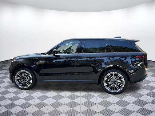 Santorini Black 2026 Land Rover Range Rover Sport SE