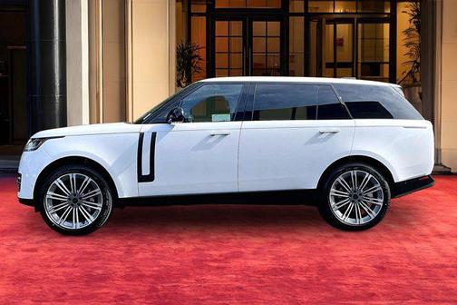 2026 Land Rover Range Rover P530 SE 7 Seat