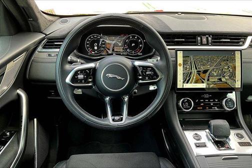 2021 Jaguar F-PACE SVR P550 AWD Automatic