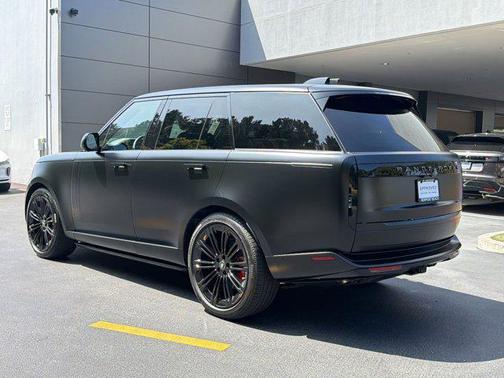 Black 2025 Land Rover Range Rover P530 SE