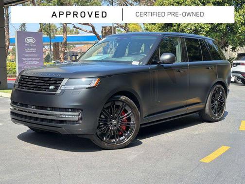 Black 2025 Land Rover Range Rover P530 SE