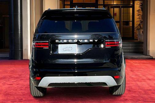 2026 Land Rover Discovery Gemini Edition