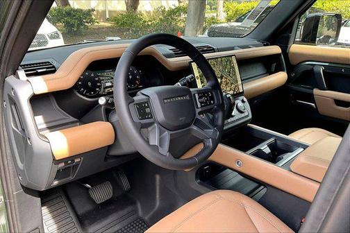 2026 Land Rover Defender P400 X-Dynamic SE