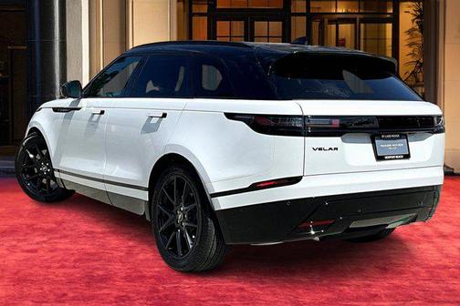 2026 Land Rover Range Rover Velar P250 SE R-Dynamic