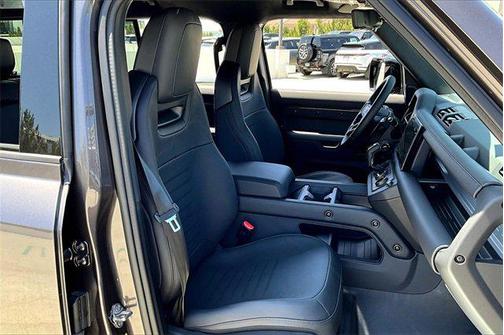 2025 Land Rover Defender P635 OCTA