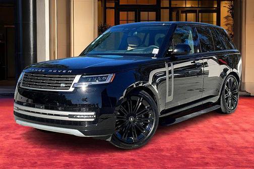 2025 Land Rover Range Rover P530 SE