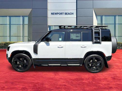 1aa/White 2026 Land Rover Defender P400 X-Dynamic SE