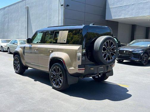Petra Copper Premium Metallic 2026 Land Rover Defender P635 OCTA